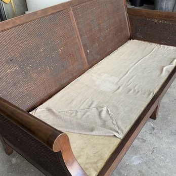 Henry's Custom Upholstery - The back lattice and sides is what the wood worker was going to sand down and re stain correctly. - Furniture Reupholstery Near Me - San Pedro, California Henry's Custom Upholstery - The back lattice and sides is what the wood worker was going to sand down and re stain correctly. - Furniture Reupholstery Near Me - San Pedro, California