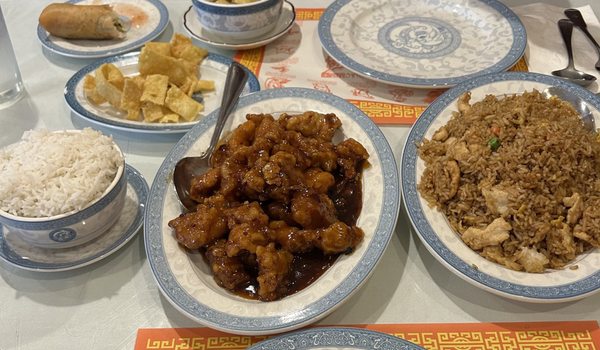 Peking Restaurant by null