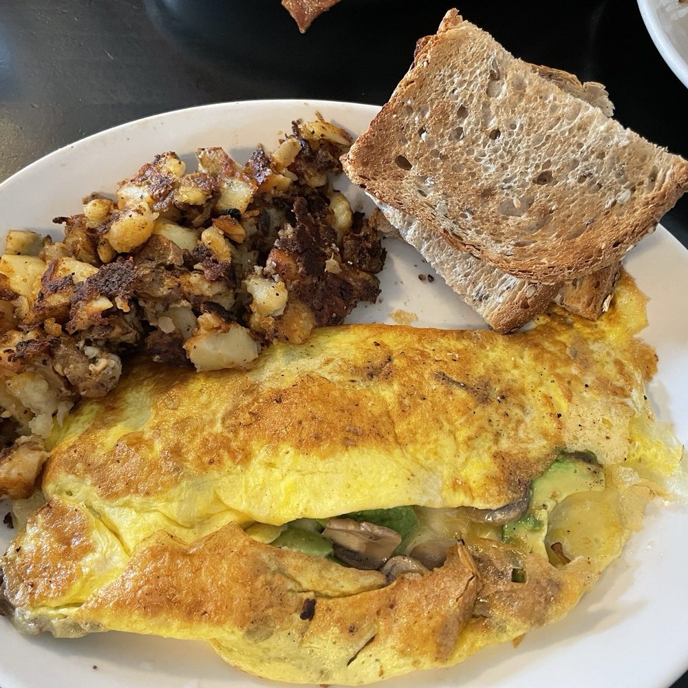 Ken's Corner - Swiss, avocado, and mushroom omelet - Breakfast & Brunch Near Me - Glastonbury, Connecticut