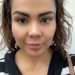 Best Threading By Noni - Noni is absolutely great ! She took her time and was very attentive. I got a full face, neck and tinted brows. I love my brows !