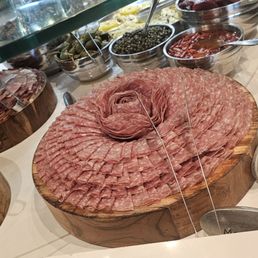 Meat roses! Meat roses!