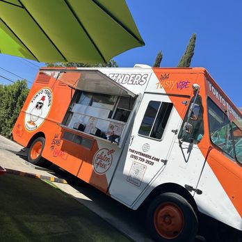 Tokyo Tenders - Food truck inside a nice paved parking lot. - Gluten-Free Near Me - Pacoima, California Tokyo Tenders - Food truck inside a nice paved parking lot. - Gluten-Free Near Me - Pacoima, California