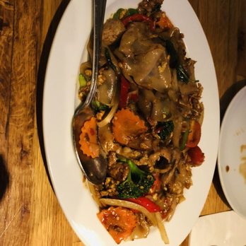 Ayada Thai - N5. Drunken Noodle - Thai Near Me - Elmhurst, New York
