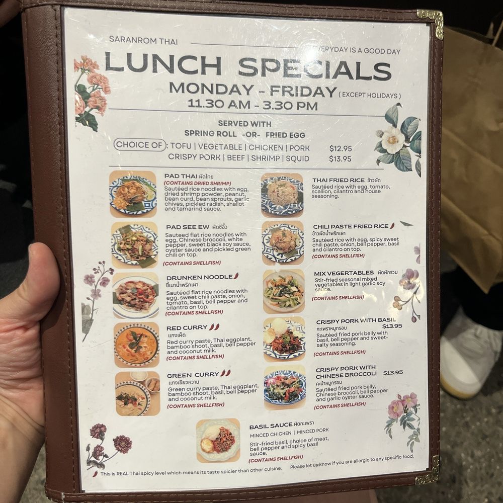 Lunch specials! Lunch specials!