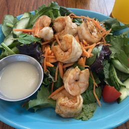 Garden Salad with shrimp