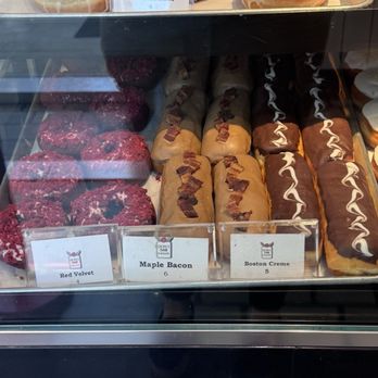Donut Bar & Bakery - Breakfast & Brunch Near Me - San Diego, California Donut Bar & Bakery - Breakfast & Brunch Near Me - San Diego, California