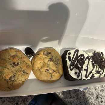 Crumbl - Davie - Bakeries Near Me - Davie, Florida Crumbl - Davie - Bakeries Near Me - Davie, Florida