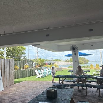 Papa Joe’s Waterfront - Seafood Near Me - Islamorada, Florida
