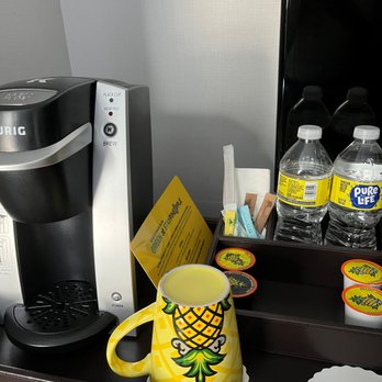 Staypineapple, An Iconic Hotel, The Loop - Coffee making station. - Hotels Near Me - Chicago, Illinois Staypineapple, An Iconic Hotel, The Loop - Coffee making station. - Hotels Near Me - Chicago, Illinois
