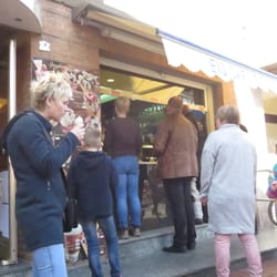 Eiscafé Dolomiti - Straßenverkauf
