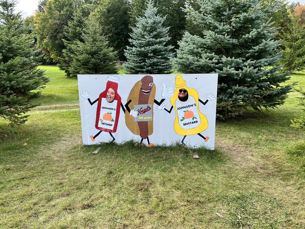 JOHNSON’S PUMPKIN FARM Updated October 2024 4715 N Portsmouth Rd