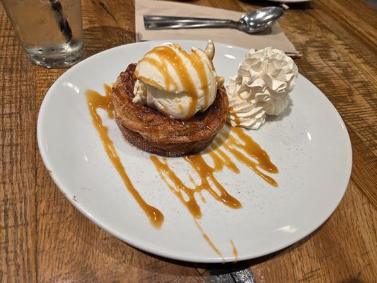 California Pizza Kitchen by null