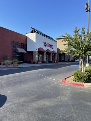 TJ MAXX - Updated December 2025 - 127 Photos & 113 Reviews - 9154 W