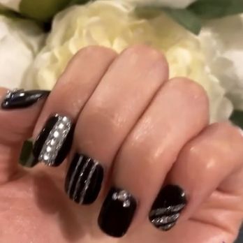 Botti Nail & Spa - black gel color with design and diamond - Nail Salons Near Me - Wheeling, Illinois Botti Nail & Spa - black gel color with design and diamond - Nail Salons Near Me - Wheeling, Illinois