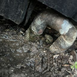 Leaking irrigation pipe