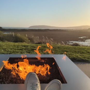Drakes Fireside Lounge - New American Near Me - Bodega Bay, California