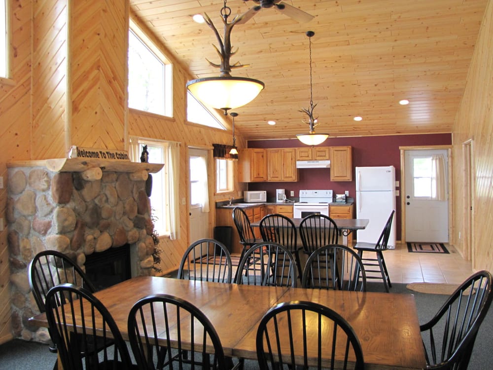 AUGER’S PINE VIEW RESORT Updated September 2024 24 Photos 34052