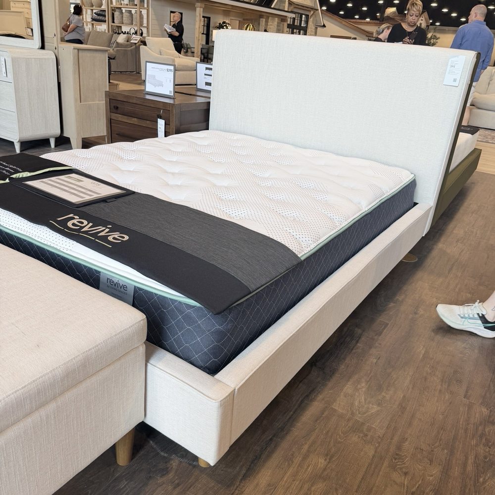 Living Spaces - Furniture Stores Near Me - Buford, Georgia