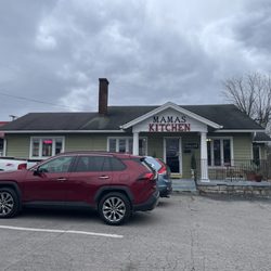 Mama's Kitchen