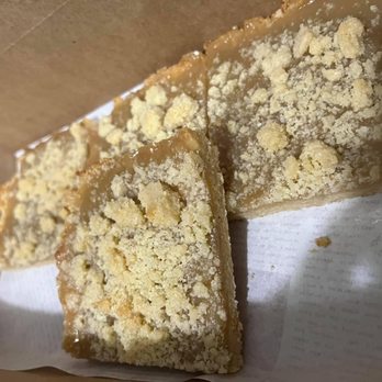 Keto with Heather - Caramel butter bars - Desserts Near Me Keto with Heather - Caramel butter bars - Desserts Near Me