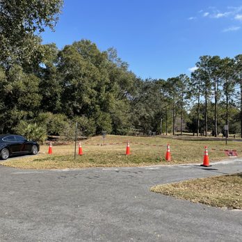 Bill Frederick Park at Turkey Lake - Parking lot - Parks Near Me - Orlando, Florida