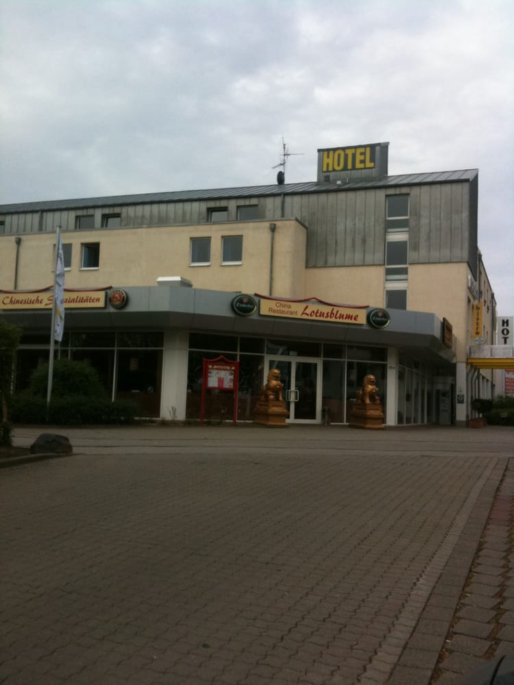 Lotusblume Gottingen Closed 42 Reviews Chinese Kasseler Landstr 25 D Gottingen Niedersachsen Germany Restaurant Reviews Phone Number Menu Yelp