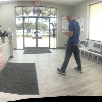 Brakes Plus - Waiting room - decent space & clean - Oil Change Stations Near Me - Arlington, Texas