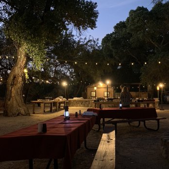 Tanque Verde Guest Ranch - Cowboy cookout - Hotels Near Me - Tucson, Arizona