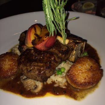David Burke Prime - Surf and turf special filet mignon and scallop - Steakhouses Near Me - Mashantucket, Connecticut