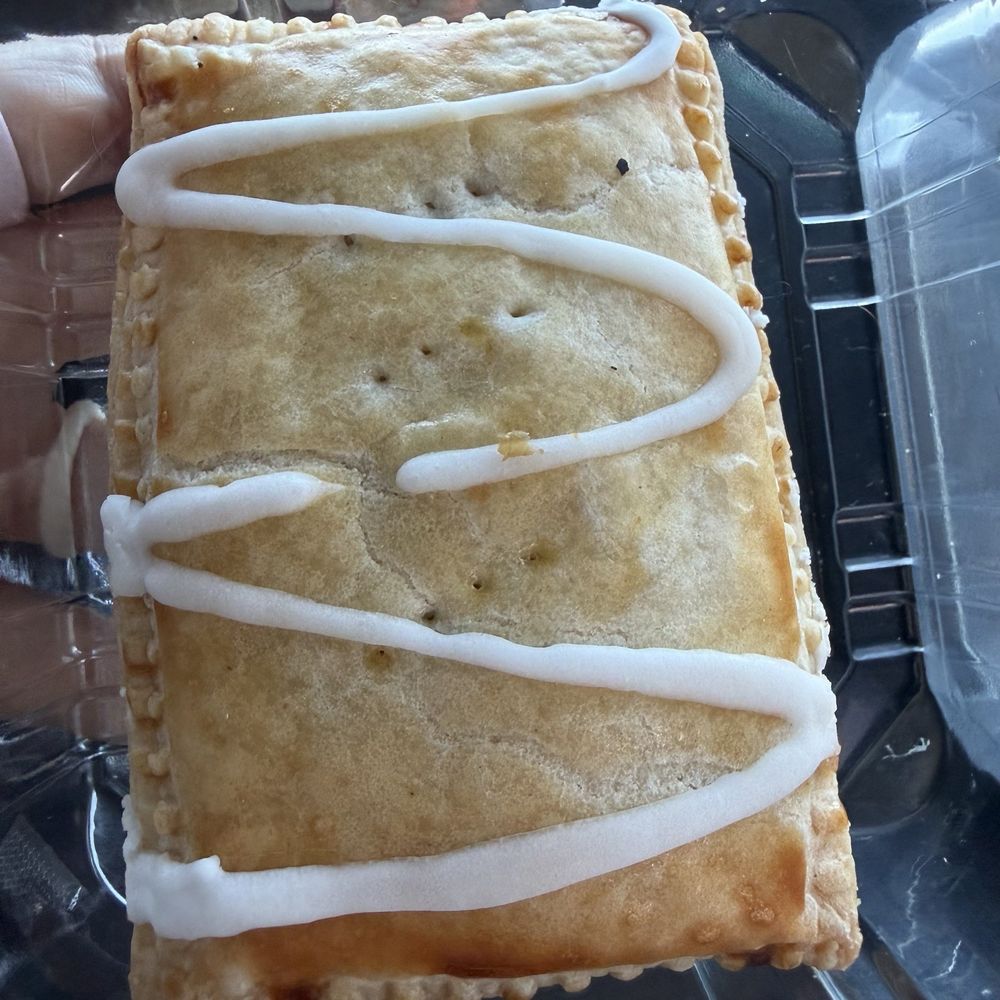 Cafe 86 - Turon poptart - Desserts Near Me - Vallejo, California Cafe 86 - Turon poptart - Desserts Near Me - Vallejo, California