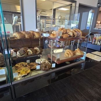 Sucre Table - Bakeries Near Me - Tampa, Florida