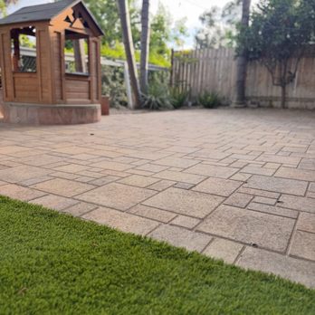 Leon Design & Build - Pavers installed with precision - General Contractors Near Me - San Diego, California Leon Design & Build - Pavers installed with precision - General Contractors Near Me - San Diego, California