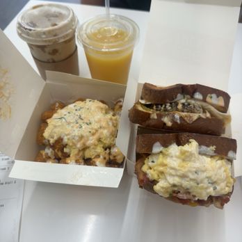 Egg Tuck - FLUFFY EGG TOTS BACON & CHEESE SPICY ROYAL WEST - Coffee & Tea Near Me - Anaheim, California