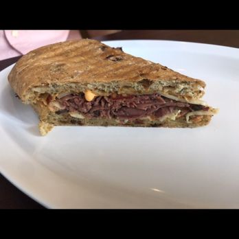 Paramount Cafe - Delicious Rueben! Bread legit tasted like pizza. - Cafes Near Me - Arlington, Virginia