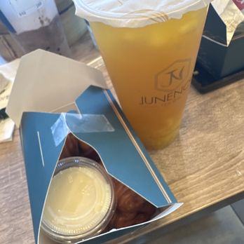 Junenov Tea - Fried bread w/ Condensed Milk - Bubble Tea Near Me - Pleasant Hill, California Junenov Tea - Fried bread w/ Condensed Milk - Bubble Tea Near Me - Pleasant Hill, California