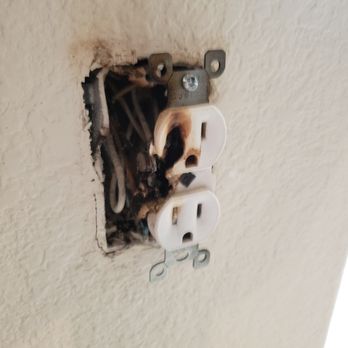 Switched Electric - Had this issue, found Seth on Yelp, gave him a call and was there in 30 mins to fix it! - Electricians Near Me - Monterey, California Switched Electric - Had this issue, found Seth on Yelp, gave him a call and was there in 30 mins to fix it! - Electricians Near Me - Monterey, California