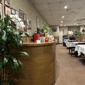 Lai Lai Restaurant - And gonna lie a little, bummed out that they sold out of egg foo young but next time I got to come earlier as it was 30 mins before closing - Chinese Near Me - Millbrae, California