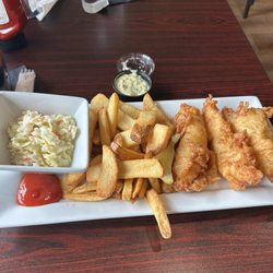 Holly’s Bar and Grill - cod dinner