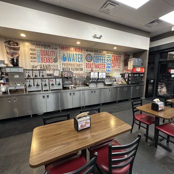 Brooklyn Water Bagel - Coffee and drink area - Bagels Near Me - Wesley Chapel, Florida Brooklyn Water Bagel - Coffee and drink area - Bagels Near Me - Wesley Chapel, Florida
