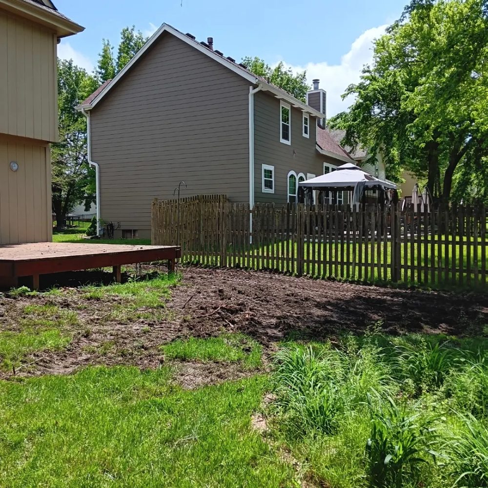 Big Beaver Land Clearing - tree service in Harrisonville, MO