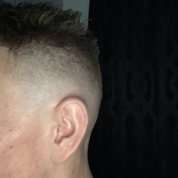 M Barbering - Fade-away - Barbers Near Me - Los Angeles, California M Barbering - Fade-away - Barbers Near Me - Los Angeles, California