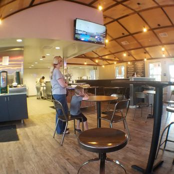 Vail Pizzeria - Interior - Salad Near Me - Temecula, California Vail Pizzeria - Interior - Salad Near Me - Temecula, California