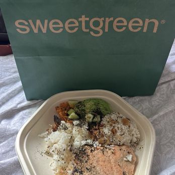 sweetgreen - Healthy Salads, Wraps, and Bowls - Salad Near Me - Torrance, California sweetgreen - Healthy Salads, Wraps, and Bowls - Salad Near Me - Torrance, California