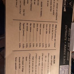 Menus of the place. Simple, no frills and off the grid ;) Menus of the place. Simple, no frills and off the grid ;)