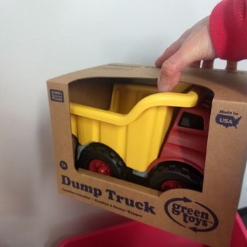 Geppetto's Toy Box - Repeat - Toy Stores Near Me - Oak Park, Illinois