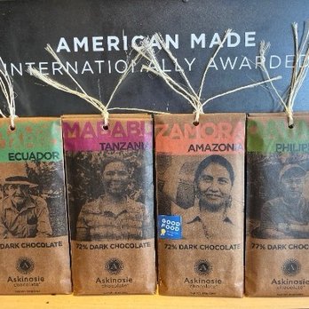Askinosie Chocolate - Award-winning chocolate bars - Chocolatiers & Shops Near Me - Springfield, Missouri Askinosie Chocolate - Award-winning chocolate bars - Chocolatiers & Shops Near Me - Springfield, Missouri