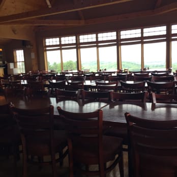 Gouveia Vineyards - Wineries Near Me - Wallingford, Connecticut