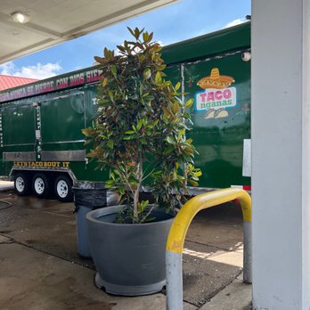 Taco Nganas - Food Truck - Food Trucks Near Me - Memphis, Tennessee Taco Nganas - Food Truck - Food Trucks Near Me - Memphis, Tennessee