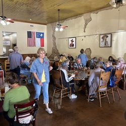 Jessie Chisholm’s Chuckwagon - Diners in 2nd dining room