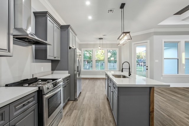 Slide of ClayKar Construction